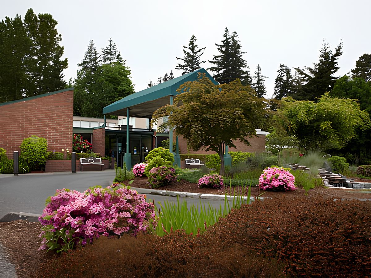 Avamere Bellingham Healthcare & Rehabilitation 4