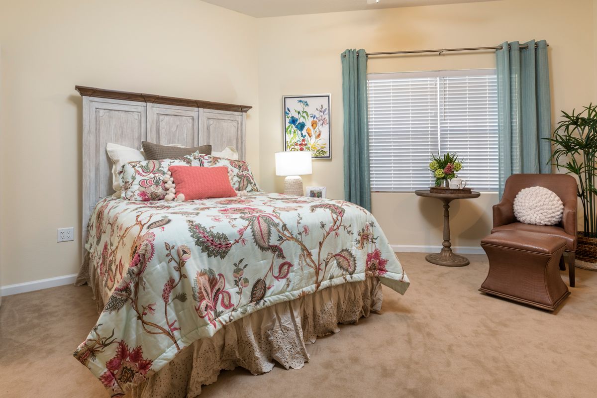 SaraBella Senior Living 2