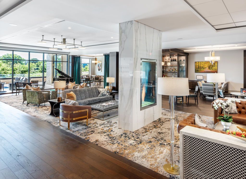 The Sheridan at Oak Brook 4