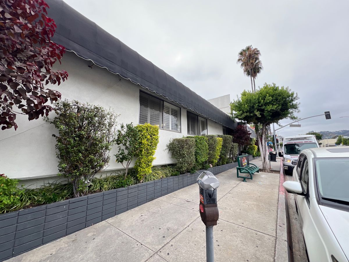 West Hollywood Healthcare & Wellness Centre 4