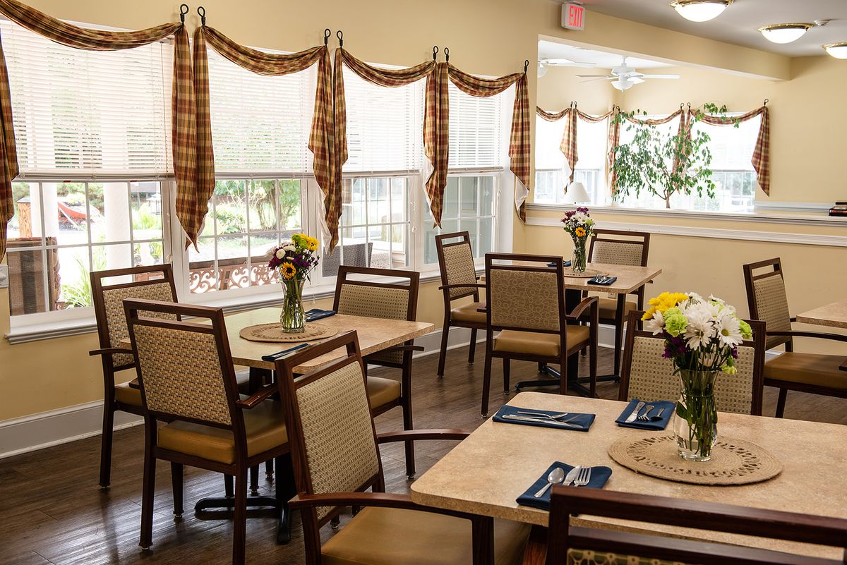 Commonwealth Senior Living at Hagerstown 4