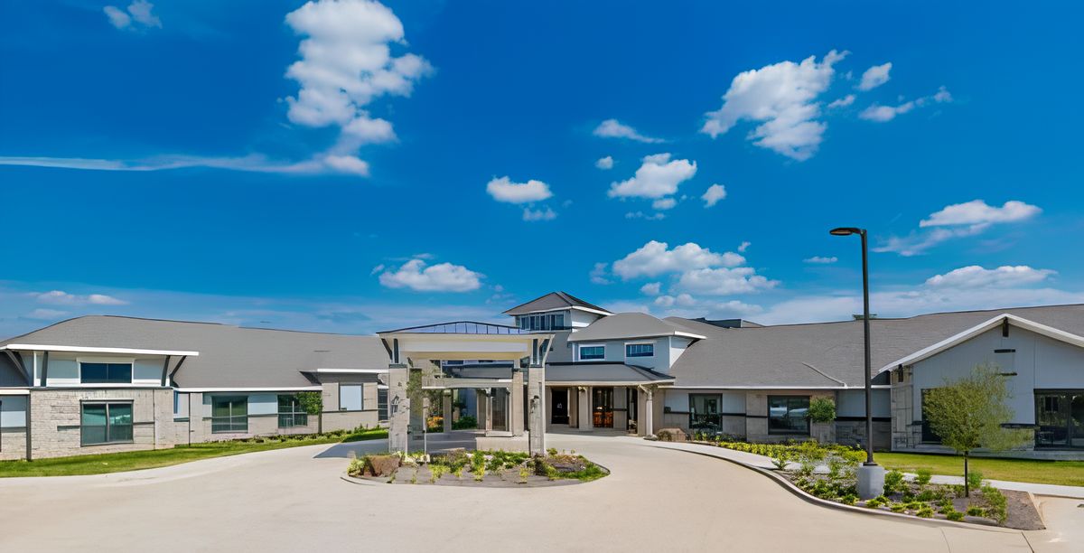 Lynridge of Arlington Assisted Living & Memory Care 1