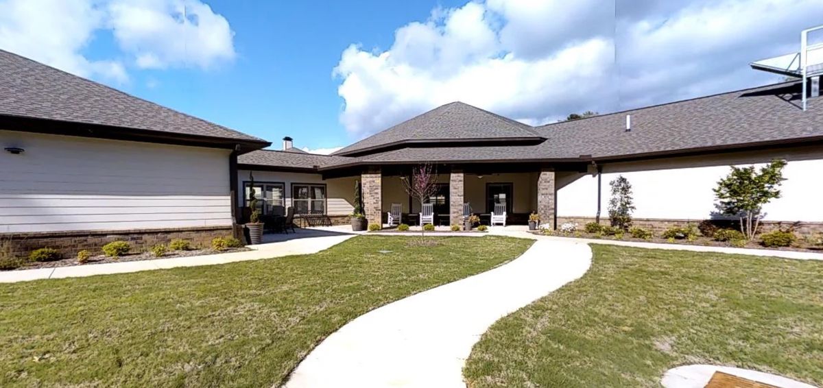 The Manor Benton 3