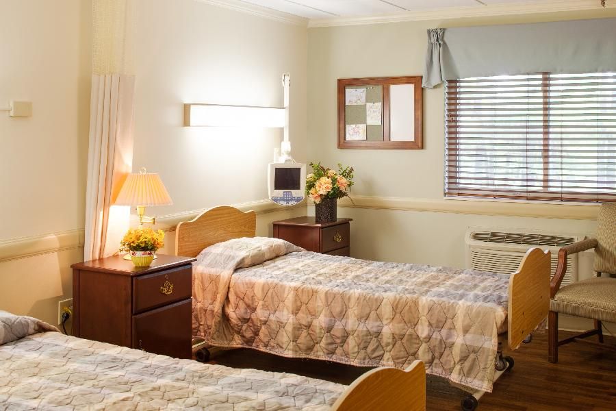 Pine Lodge 2