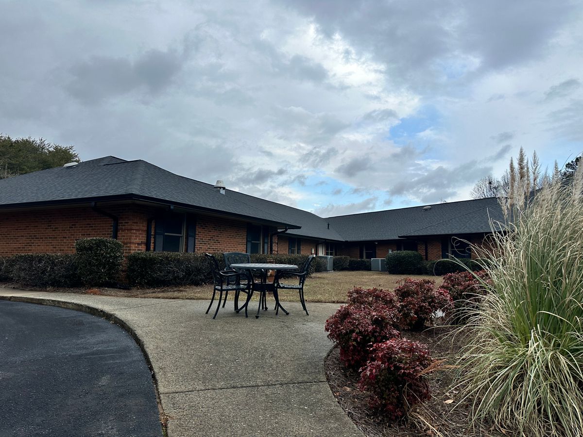 Crown Colony 3
