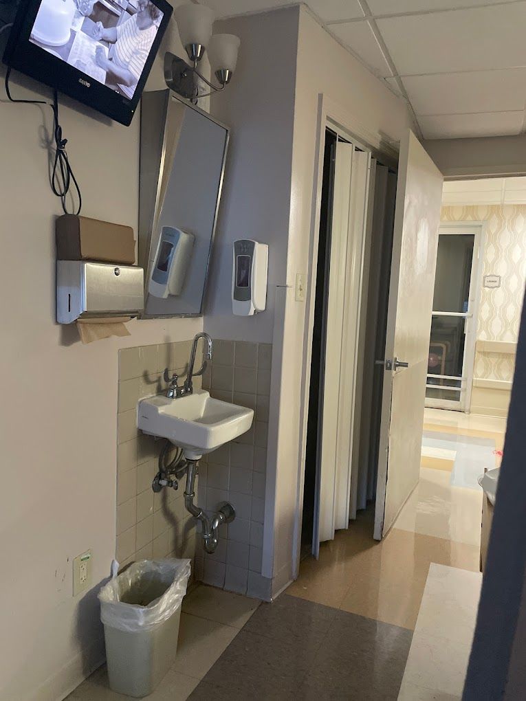 Woodcrest Rehab & Residential H C Center 4