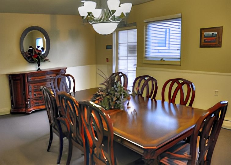 Hickory Villa 1