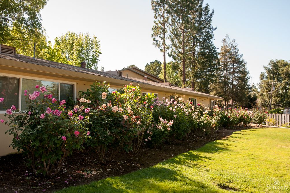 Summer House Memory Care at Sunny View 3