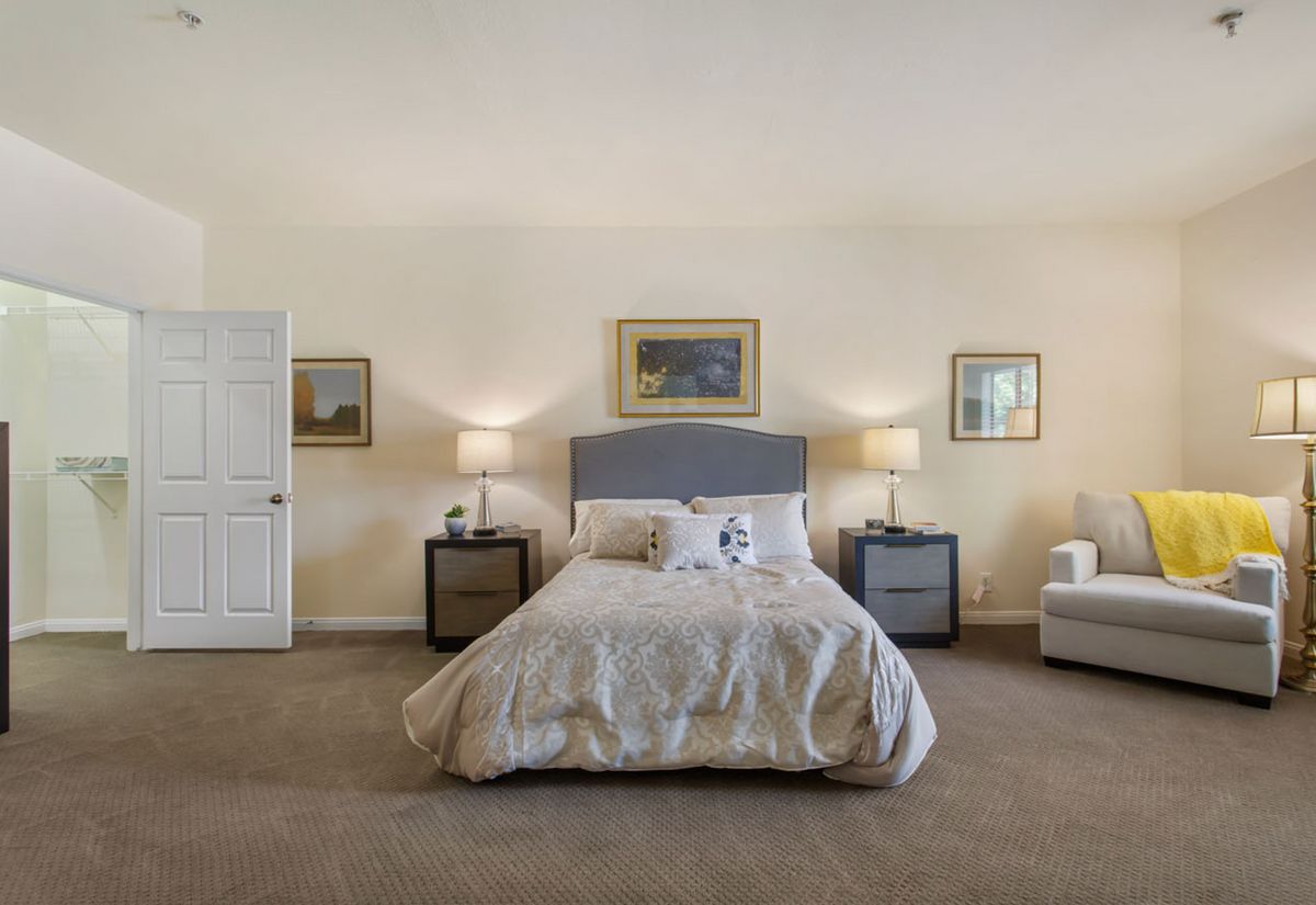 The Villas by Astoria Park 1