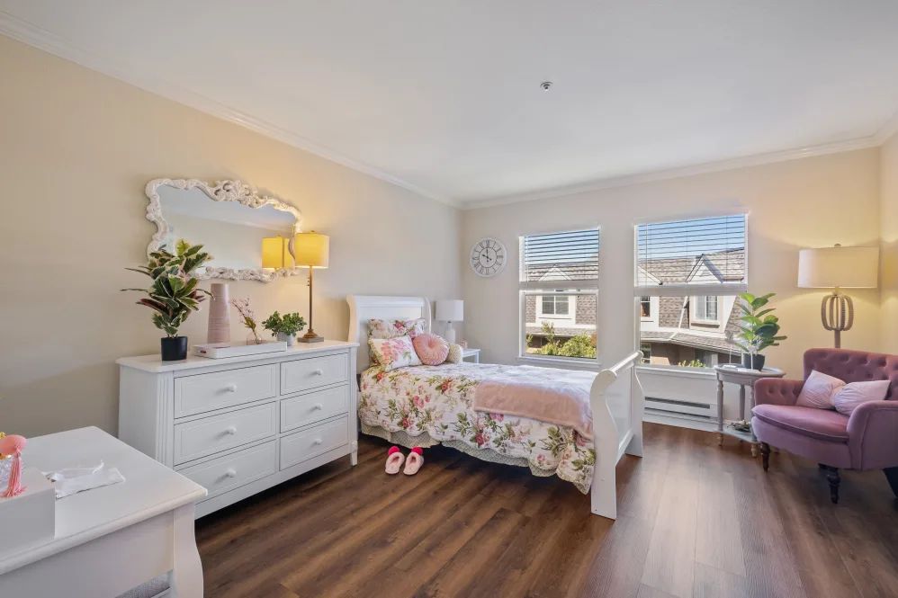 Sunshine Villa, A Merrill Gardens Community 2