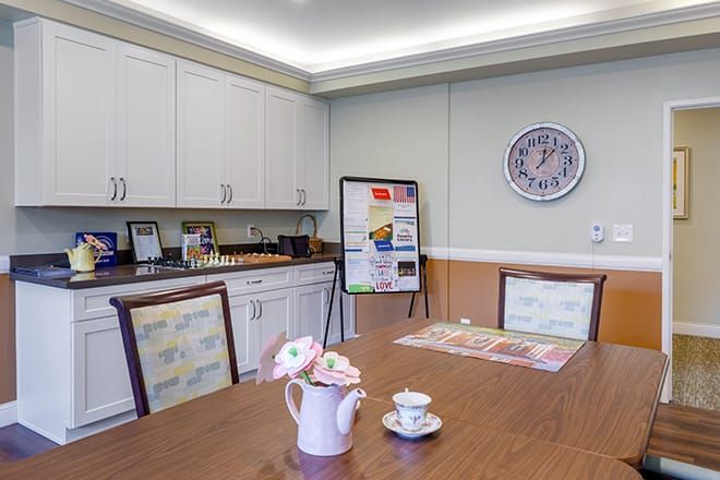 Brookdale Gardens Of Tarzana 2