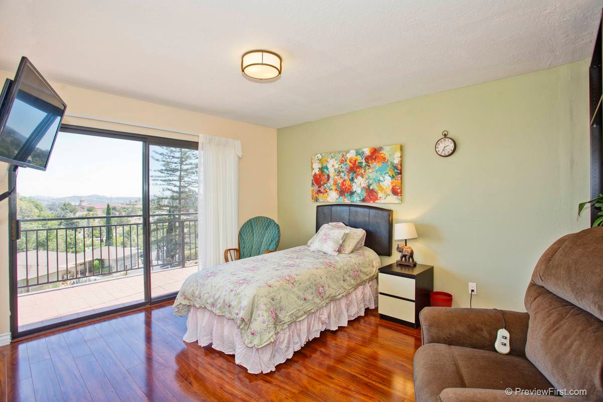 Champine Manor 2