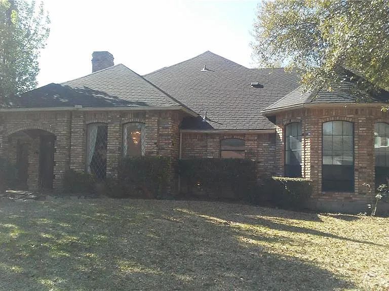 Professional Care Facility 3 1