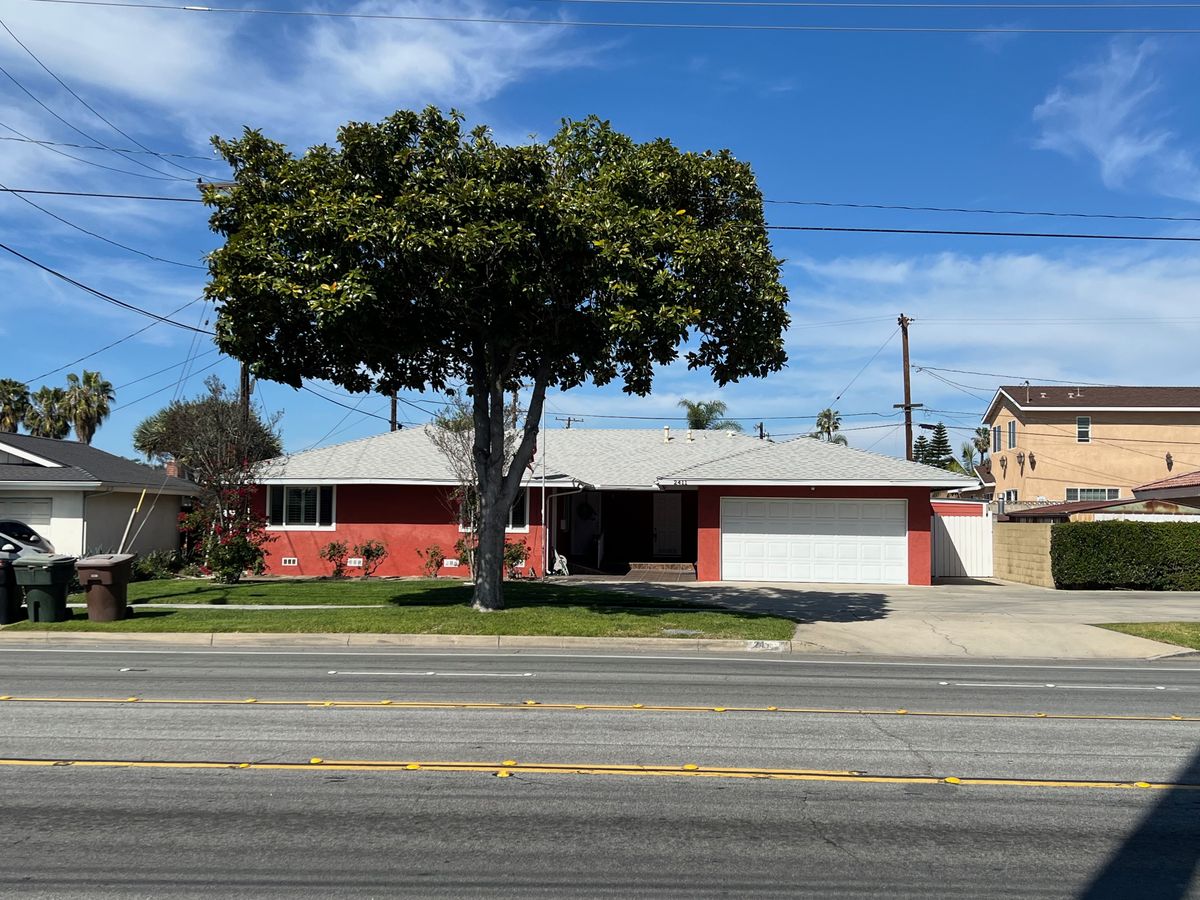 Golden Flower Manor 4