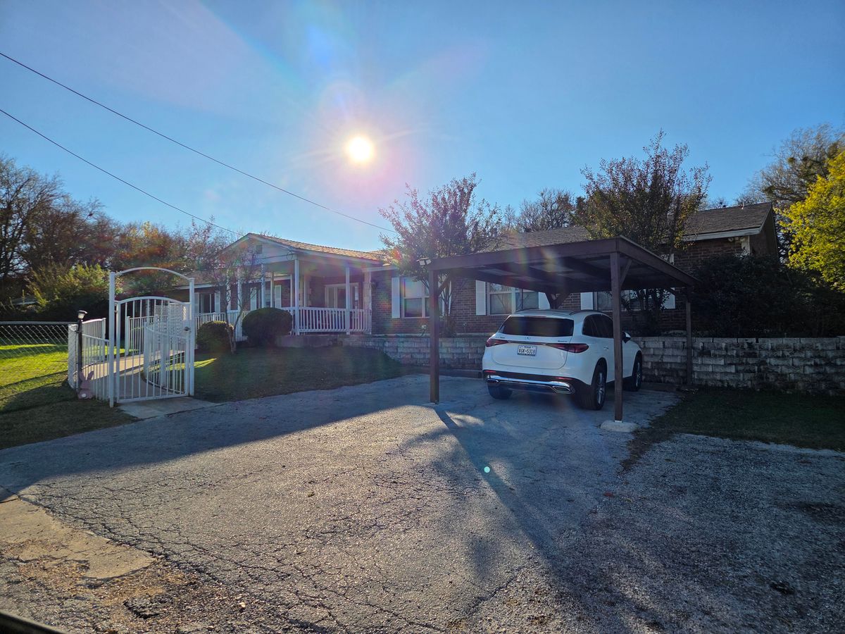 Silver Creek Assisted Living Azle 2