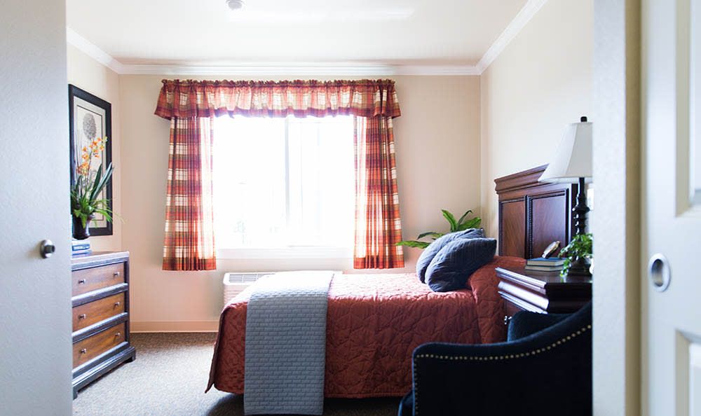 The Peaks At Clinton Memory Care 2