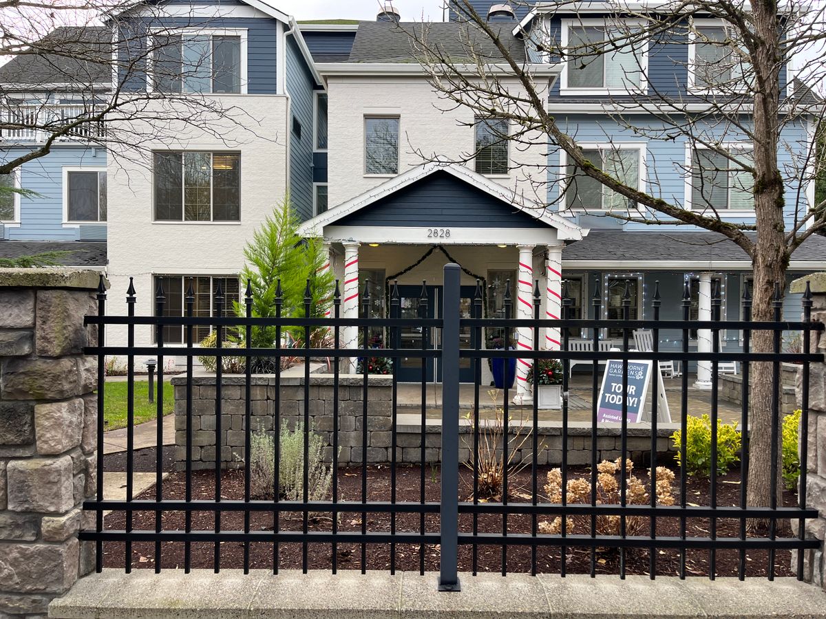 Hawthorne Gardens 4