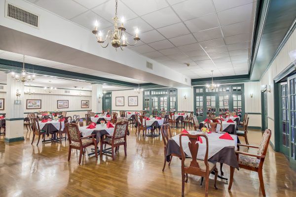 Juniper Village at the Shenango Inn 3