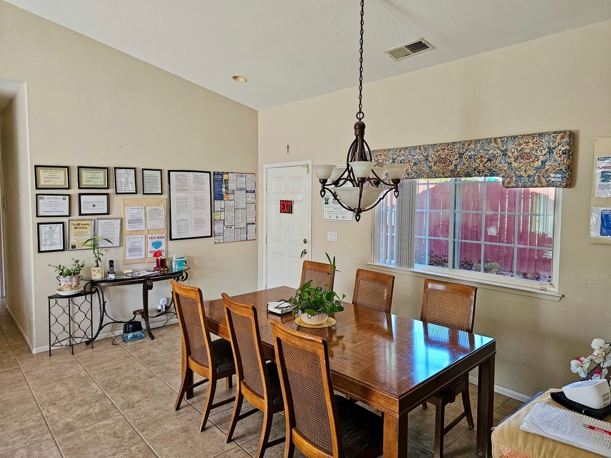 Madeleine's Senior Living 3