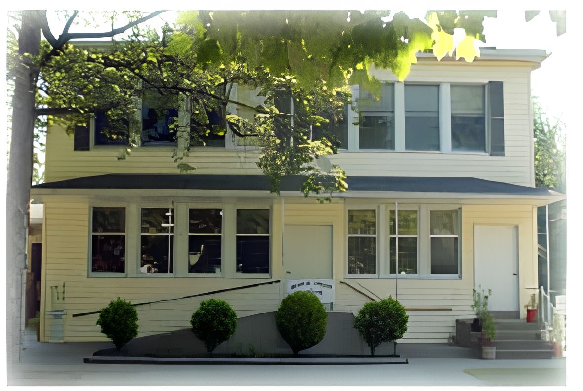 Maple Crest Manor 1