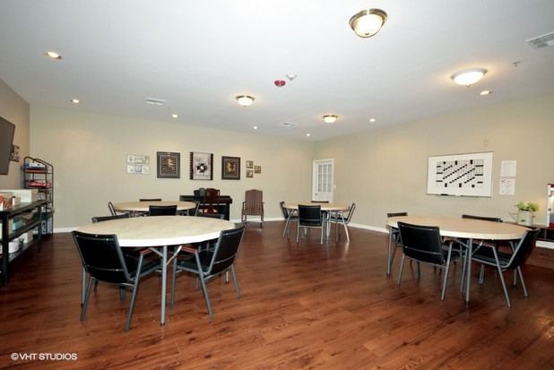 Cedarhurst Of Oakwood 4