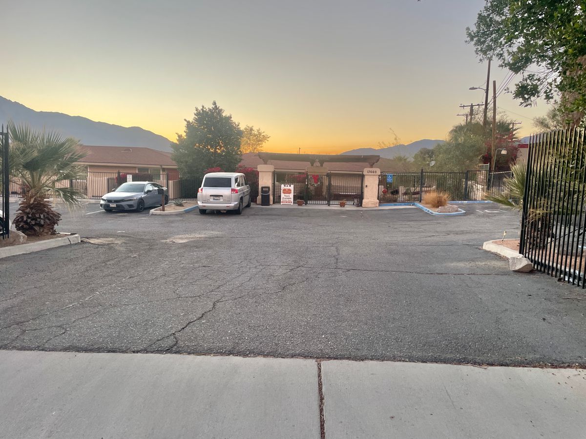 Desert Cove Assisted Living At Desert Hot Springs 2