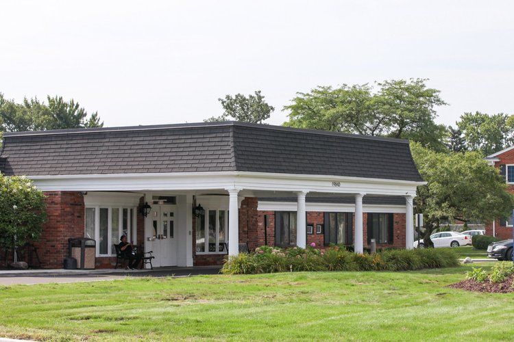 Advantage Living Center - Harper Woods 1