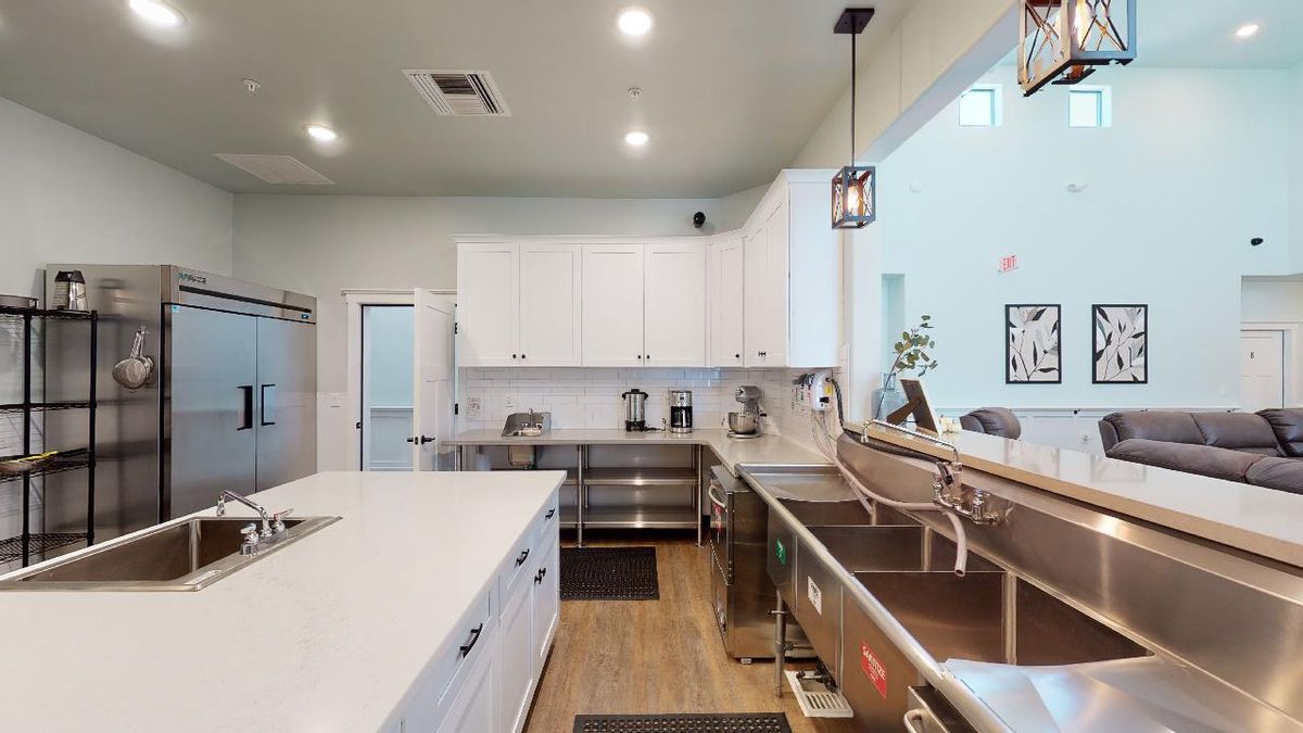 Beehive Homes of Gilbert 3