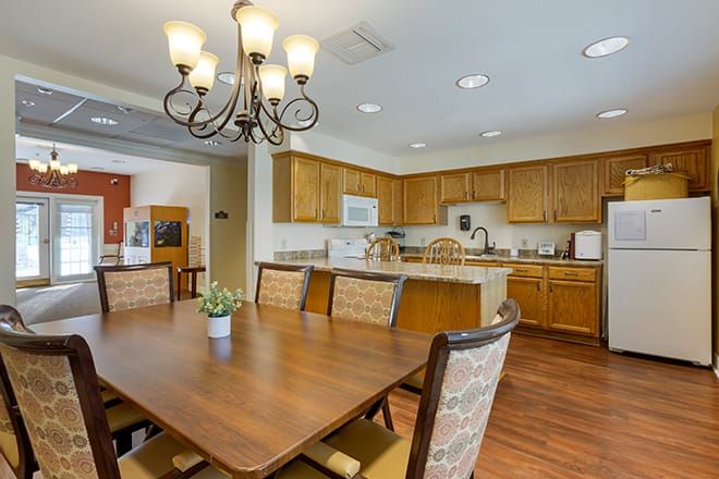 Brookdale Tanque Verde 4