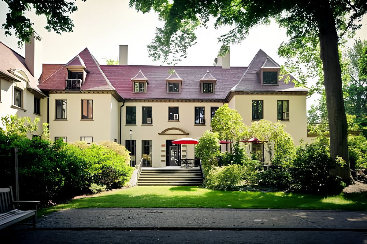 The Mansion at Rosemont 1