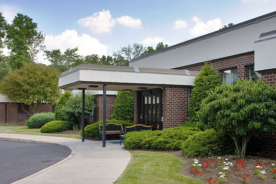 Quakertown Center 1