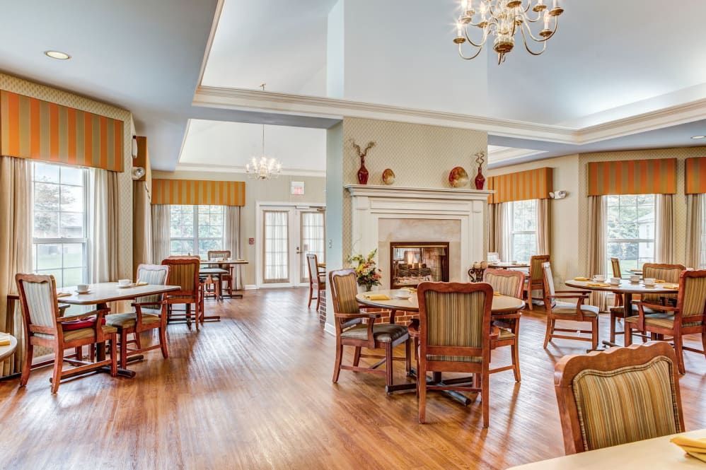 Carriage Court Of Grove City 4