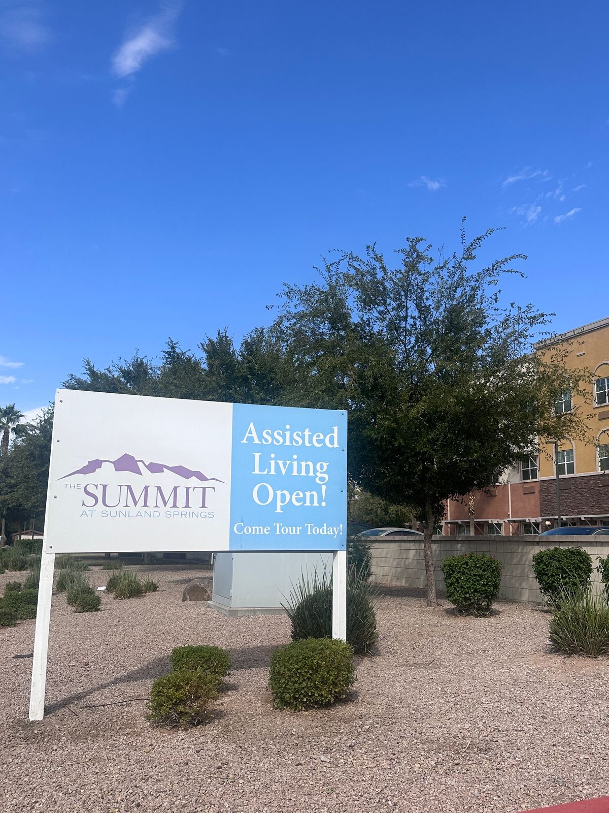 The Summit At Sunland Springs 1