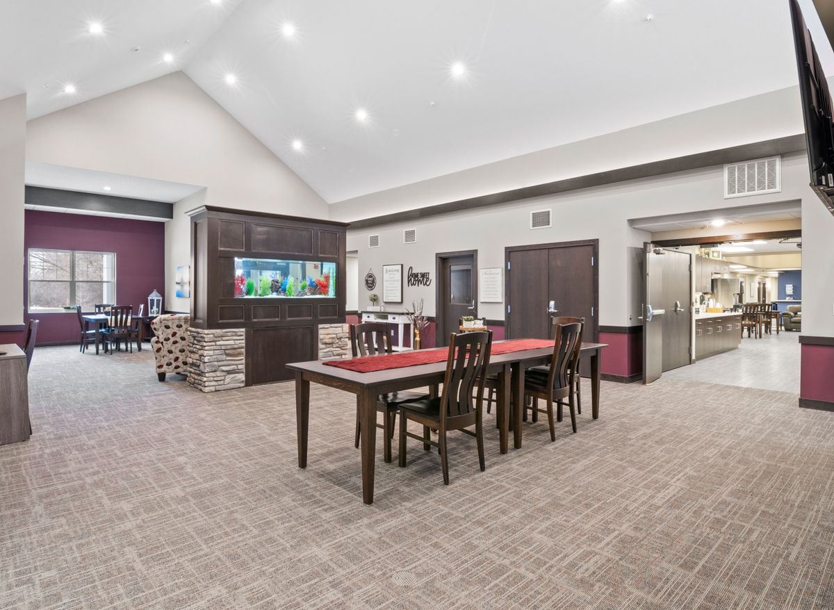 Suite Living Eden Prairie 3