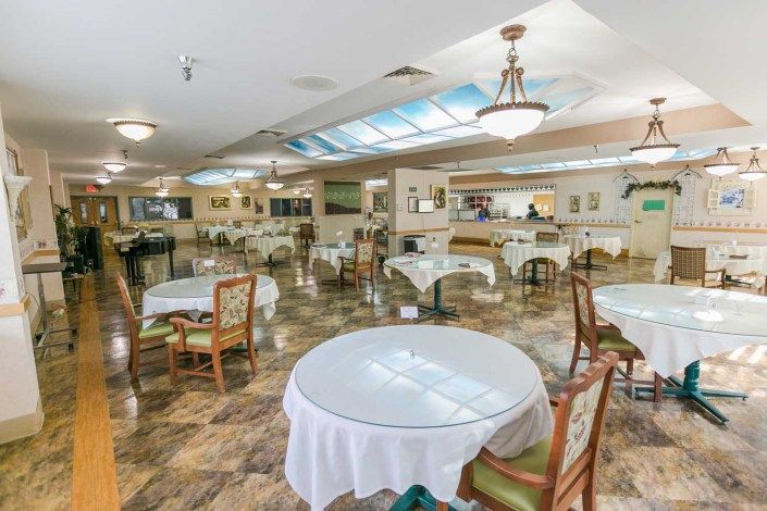 Rio Vista Post Acute & Rehabilitation 4