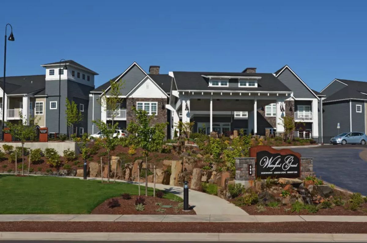 Waterford Grand Assisted Living and Memory Care 1