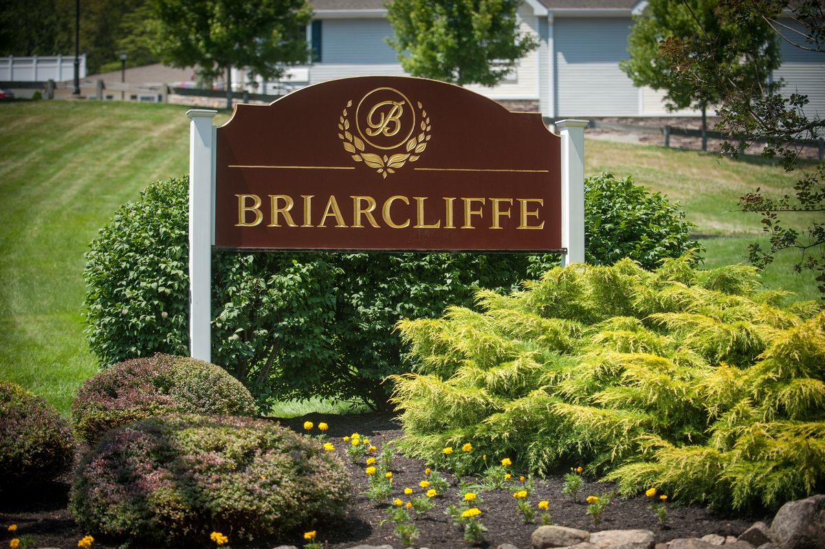 Briarcliffe Manor 1