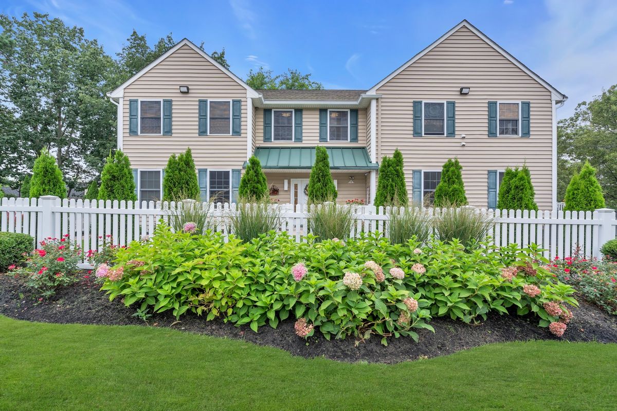 Serenity Gardens at Brick 1