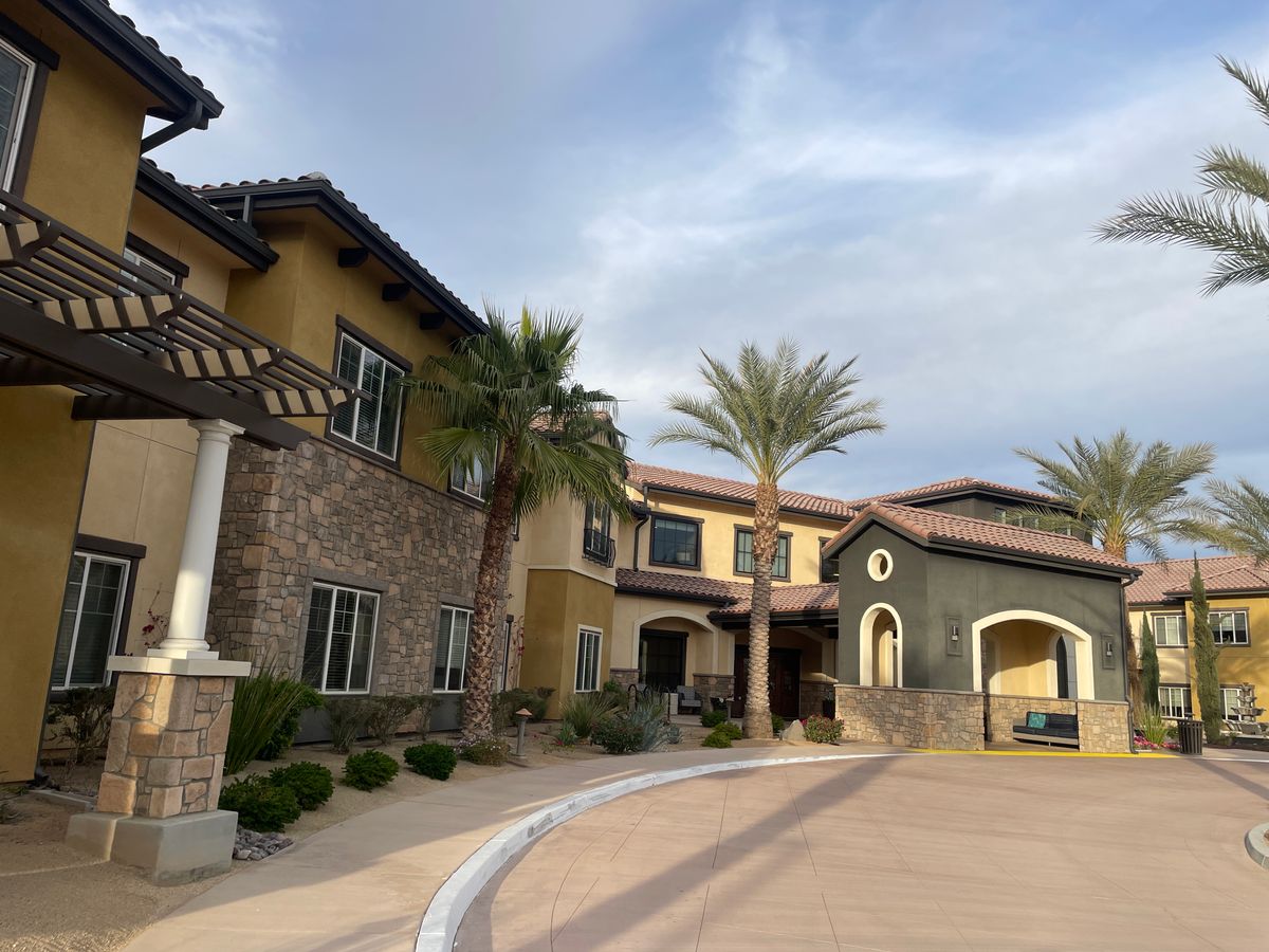 Bella Villaggio 2
