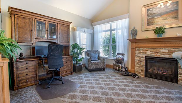 Charter Senior Living of Verona 4