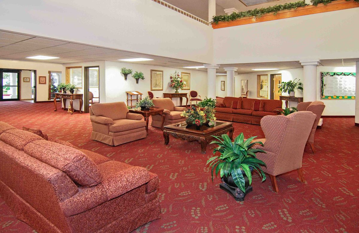 Arlington Plaza-Sky Active Living 3