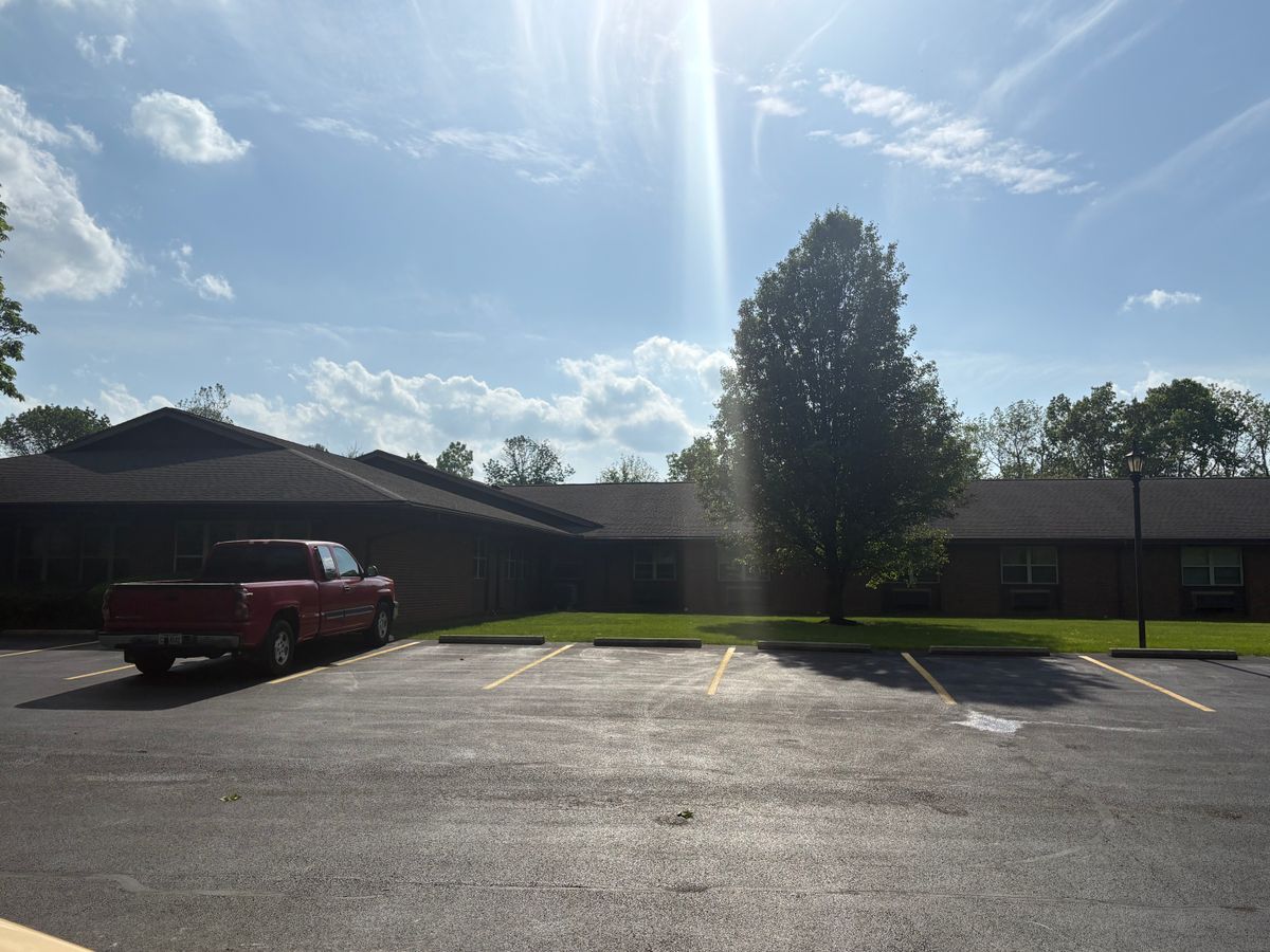 Pinnacle Pointe Nursing & Rehabilitation Center 3