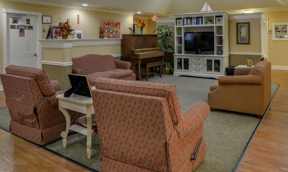 Azalea Court Senior Living 3