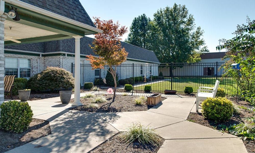 The Arbors At West Ridge Place  4