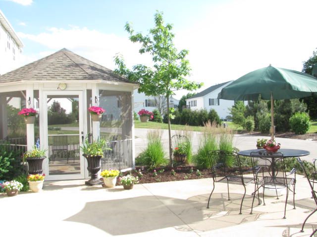 Heritage Woods & White Oaks of South Elgin 1