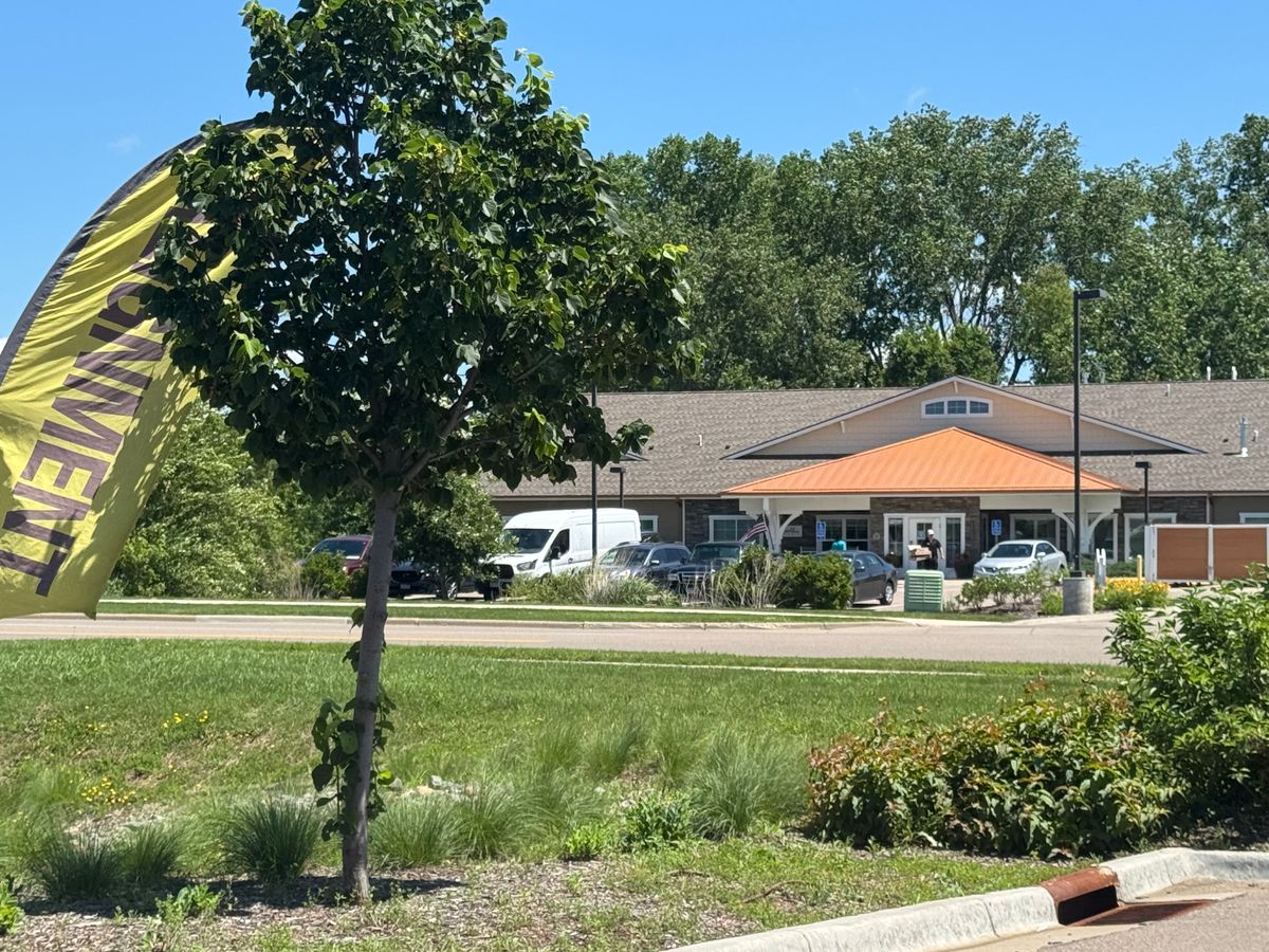 Beehive Homes Of Lakeville 4