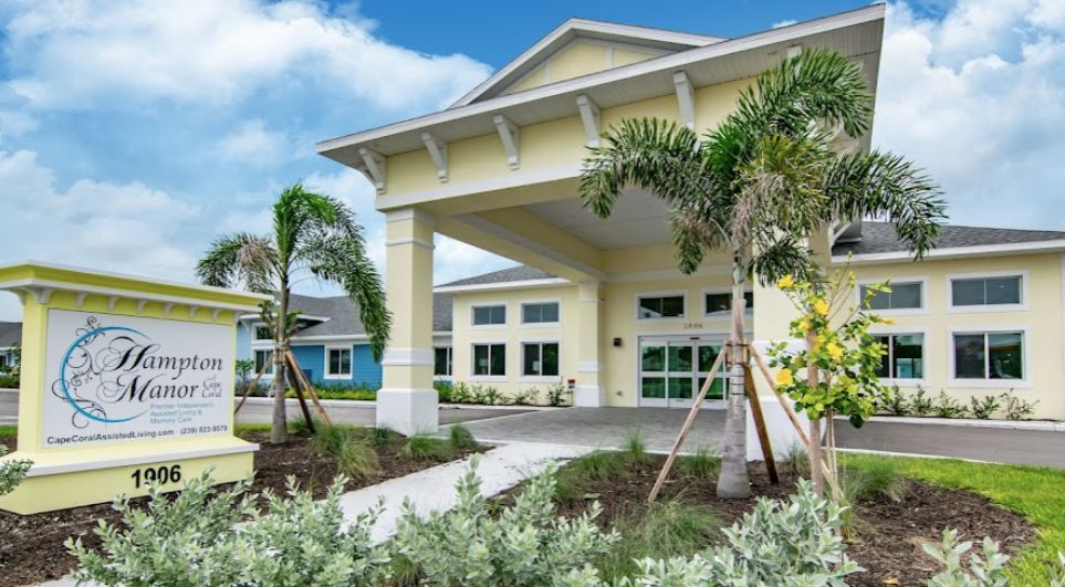 Hampton Manor of Cape Coral 1