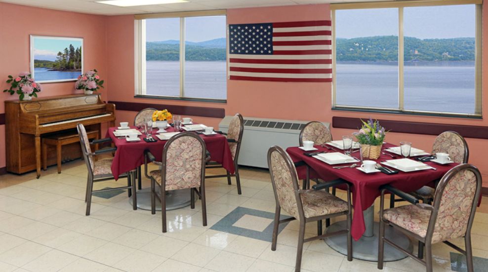 Assisted Living At Northern Riverview 3