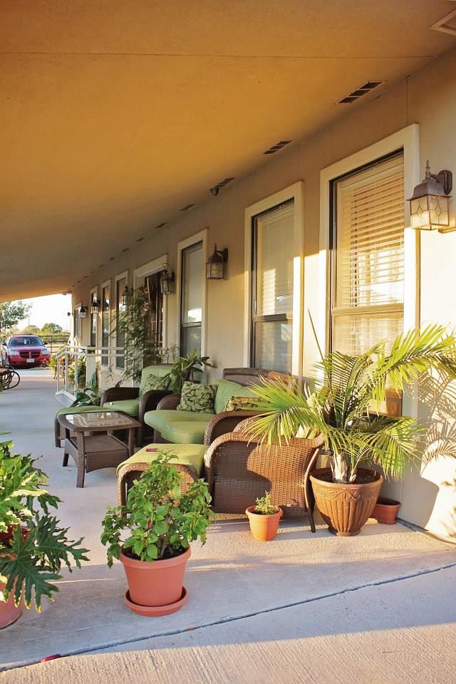 Country Life Assisted Living 4