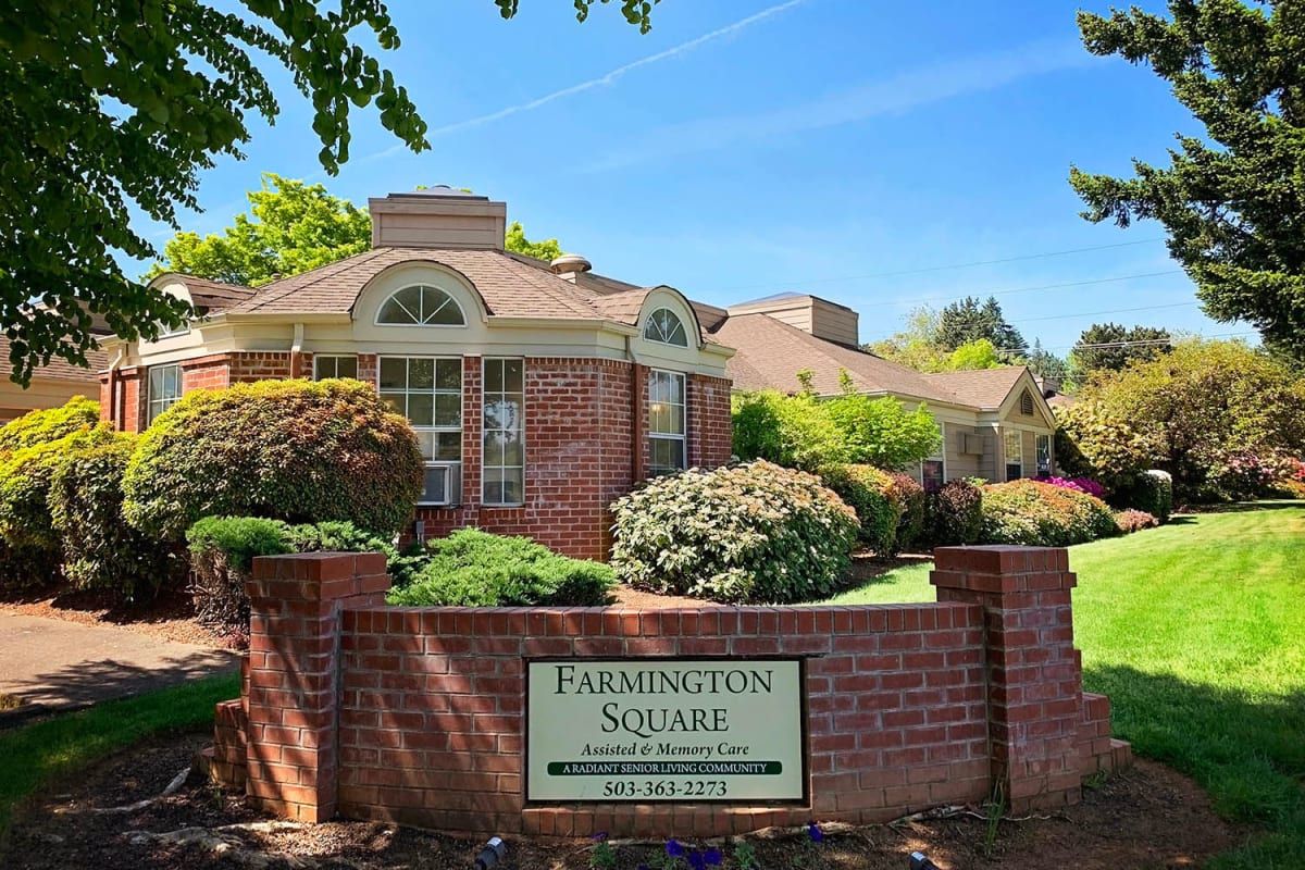 Farmington Square - Salem 1
